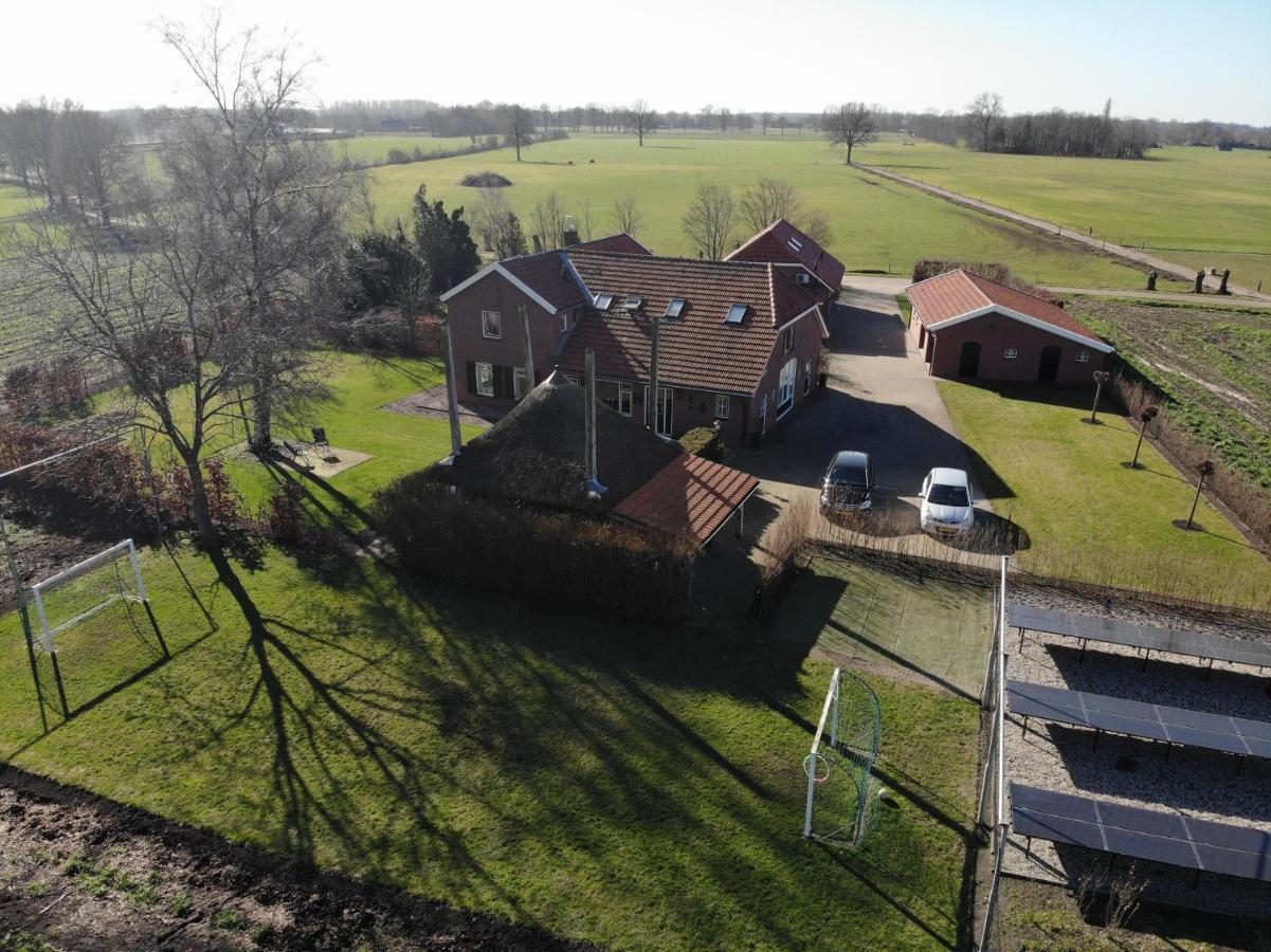 Apartament De Achterkoert Halle Zewnętrze zdjęcie